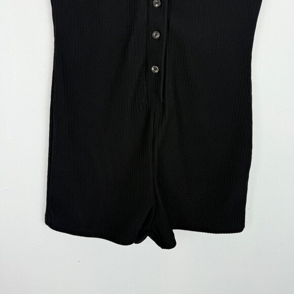 NWT Edikted Lucia Ribbed Romper Short Sleeves Black Size Medium M NEW - Picture 5 of 11